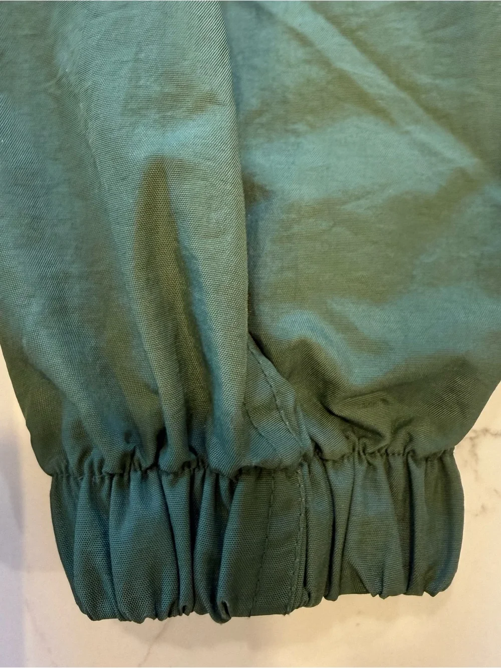 GAP this windbreaker